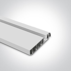 PROFIL ALUMINIUM BLANC POUR PLINTHE ADAPTÉ AU RUBAN DE 8mm / 2m