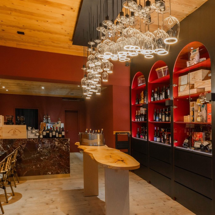 LED FLOATING WINE CLEAR - CLEAR BASE - E27